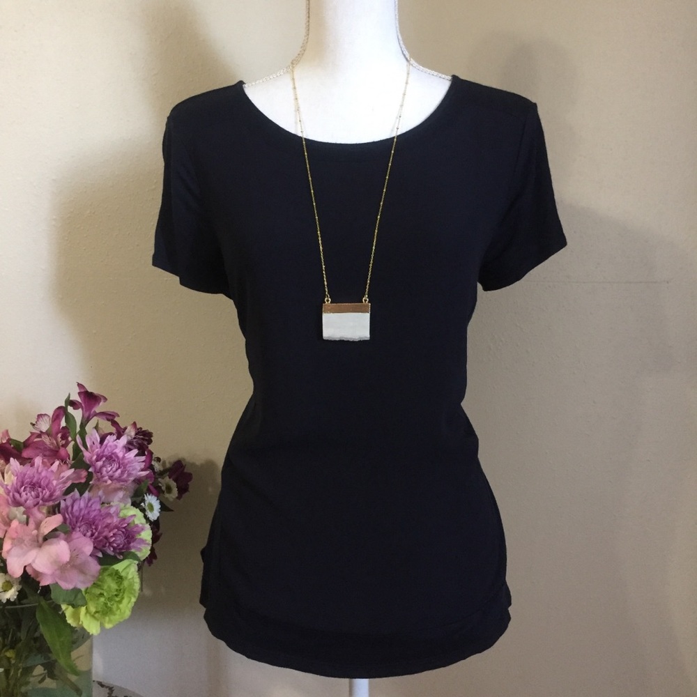 Navy blue shell block top